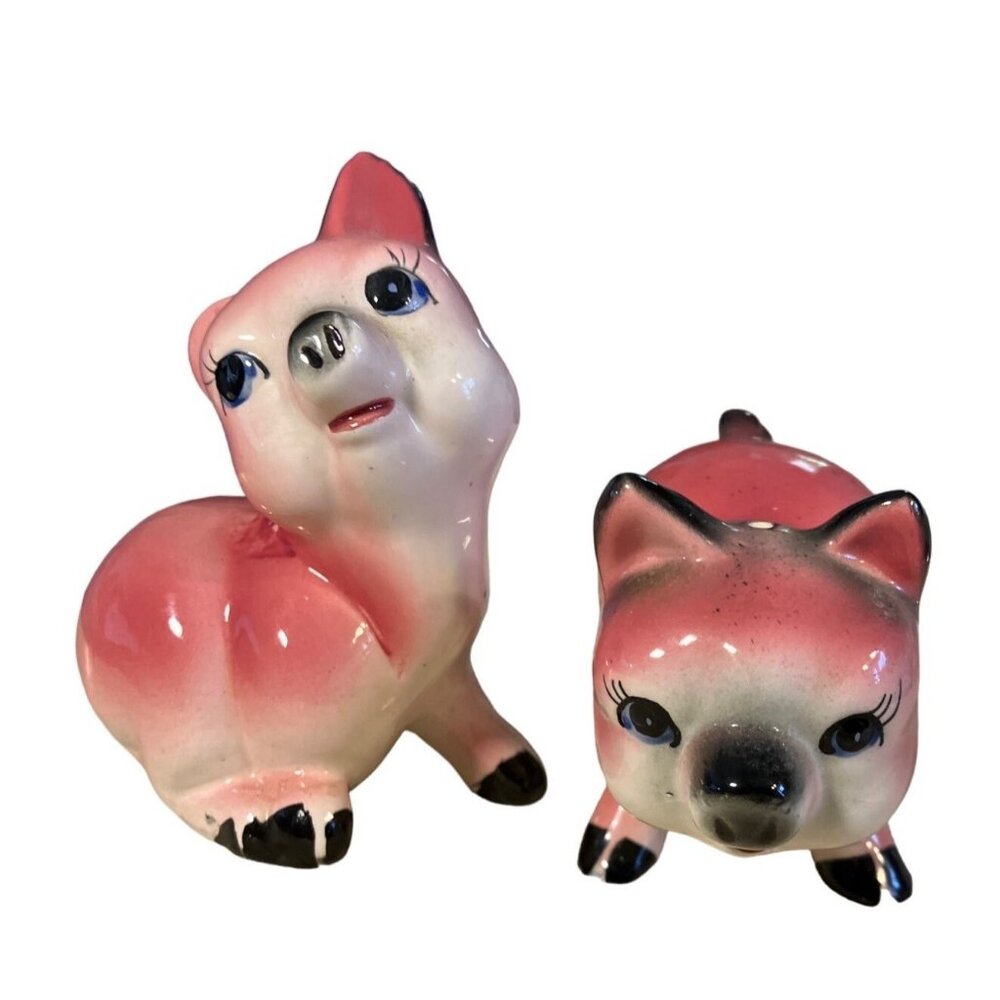 Pink Pig Salt and Pepper Shaker Vintage Set